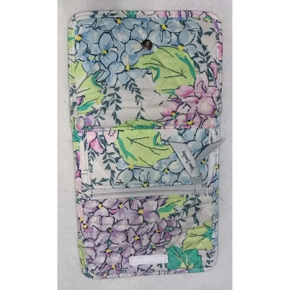 Vera Bradley Quilted Tri-fold Wallet Multicolored Floral